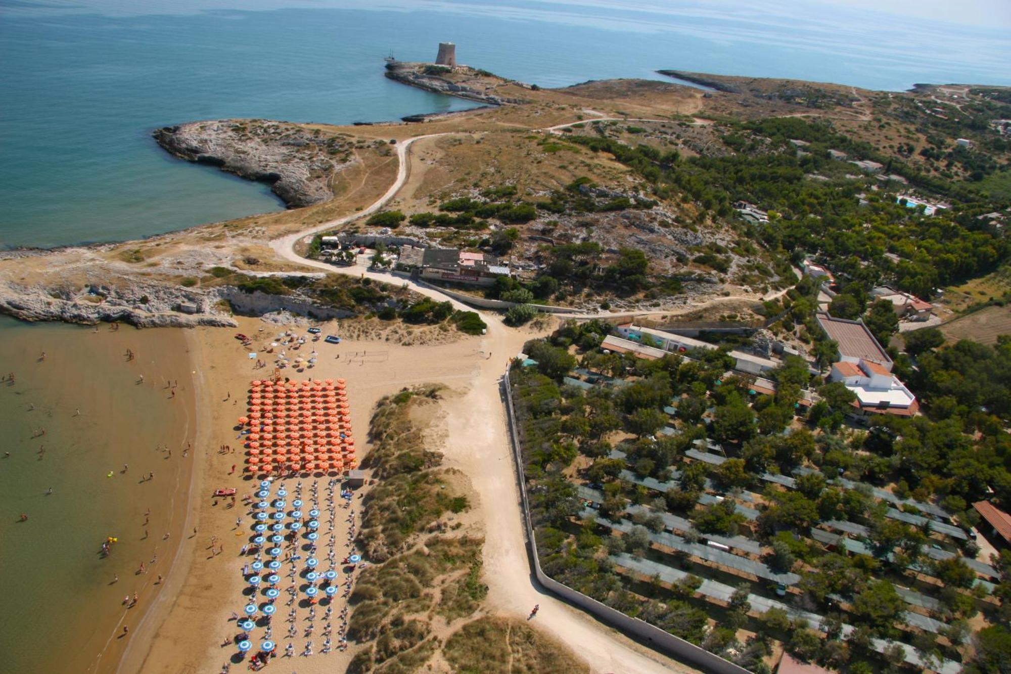 Camping Village Baia Falcone Vieste Eksteriør billede